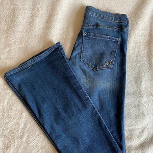 Express Mia Mid Rise Slim Flar Jean